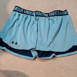 Underarmour shorts